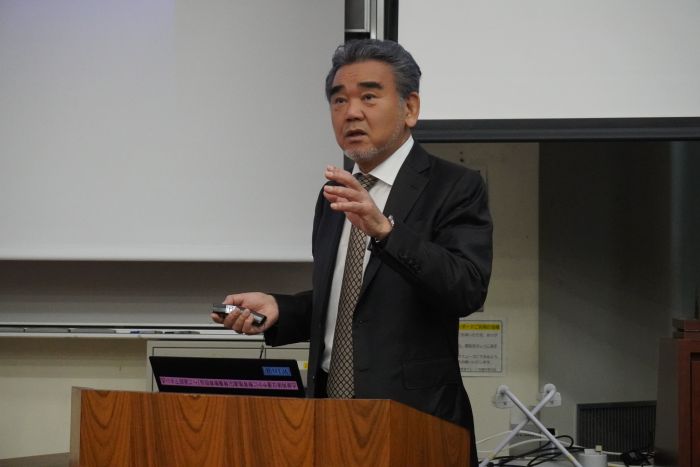 越智光夫 学長
